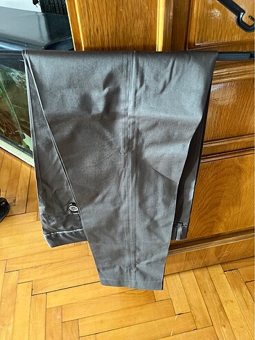 Massimo Dutti Pantolon