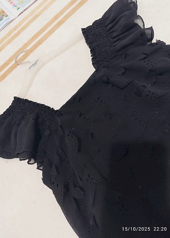 Siyah Fırfırlı Midi Kolsuz Elbise - Görsel 2