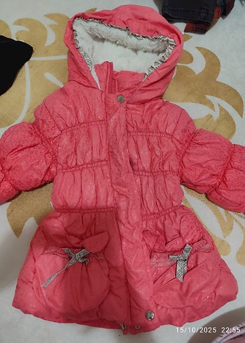 Kız Çocuk Pembe Kapüşonlu Kürklü Mont - Görsel 2