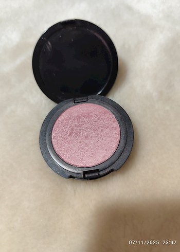 Pastel Pembe Allık ve Ruj Seti - Görsel 6