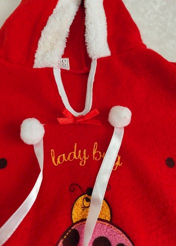 Kız Çocuk Kapüşonlu Kırmızı Püsküllü Panço - Görsel 2