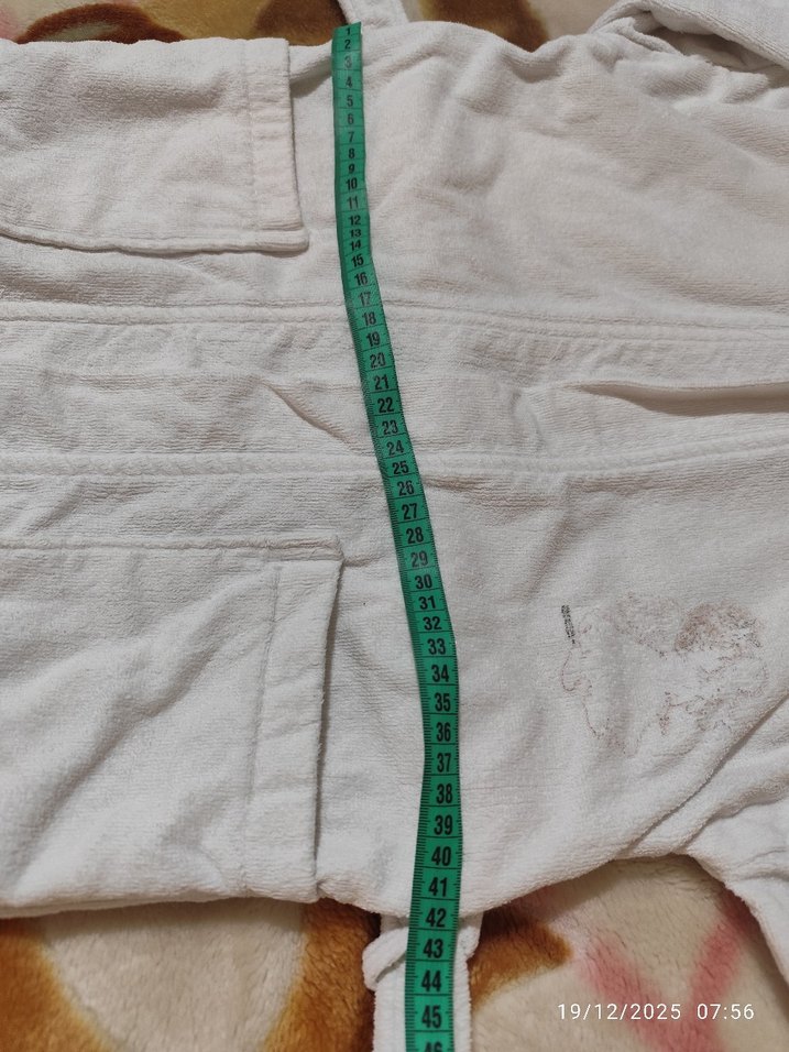 Kız Çocuk Kapüşonlu Beyaz Bornoz - Görsel 2