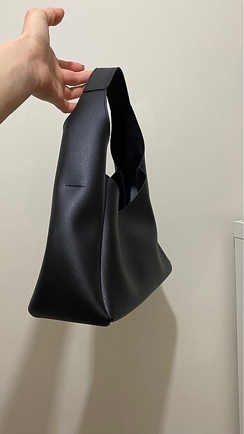 Zara Zara orta boy siyah çanta