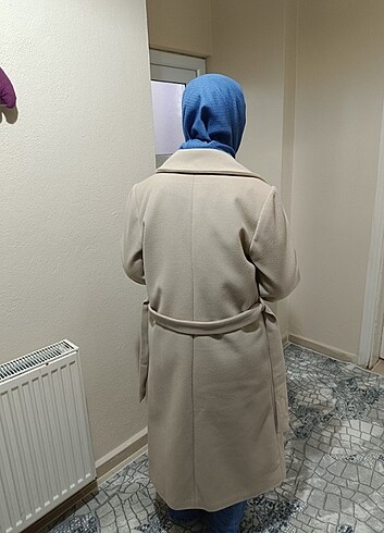 42 Beden ten rengi Renk Krem kaban