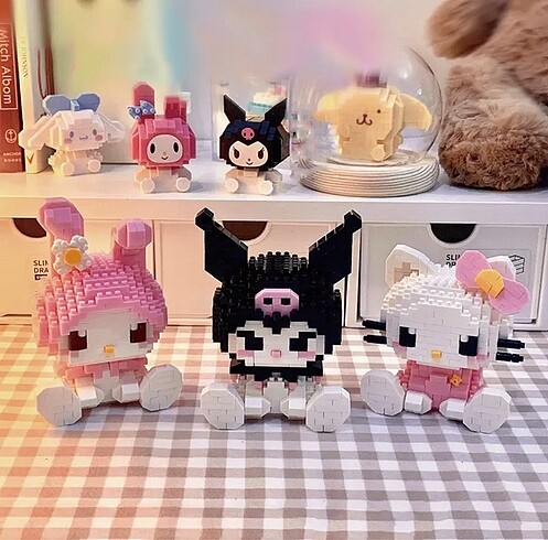 Hello Kitty Lego