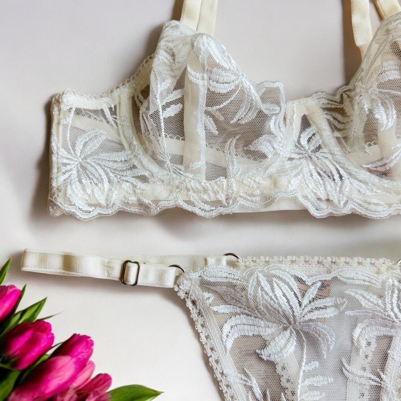 Nakışlı Beyaz Sütyen Takımı - Görsel 3