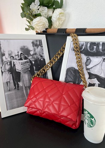 Zincir Detaylı Kırmızı Deri Kadın Çanta - Görsel 4