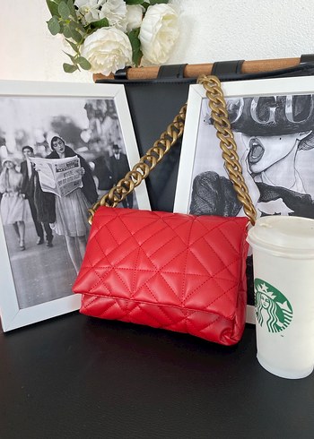 Zincir Detaylı Kırmızı Deri Kadın Çanta - Görsel 2