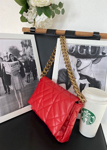 Zincir Detaylı Kırmızı Deri Kadın Çanta - Görsel 5