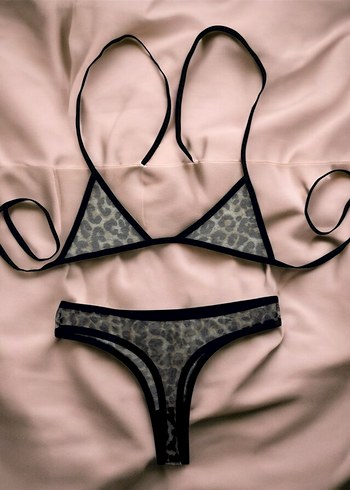 Şeffaf Leopar Desenli Mini Takım - Görsel 3