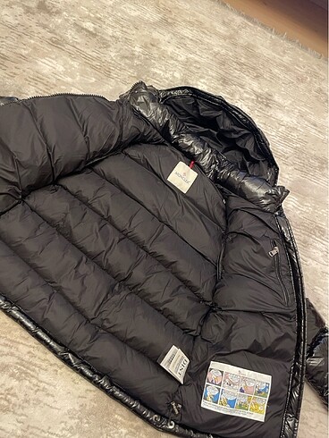 m Beden siyah Renk Moncler mont