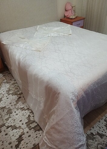 Çift kişilik Yatak örtüsü
