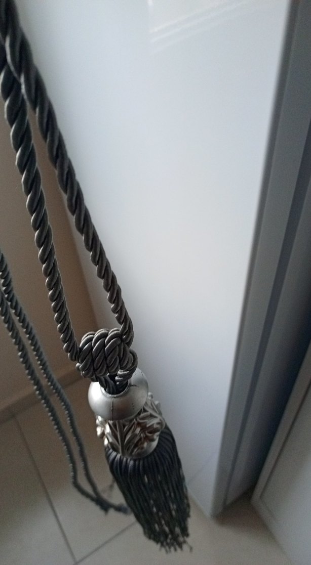 Gri Yılan Desenli Perde Bağı - Görsel 4