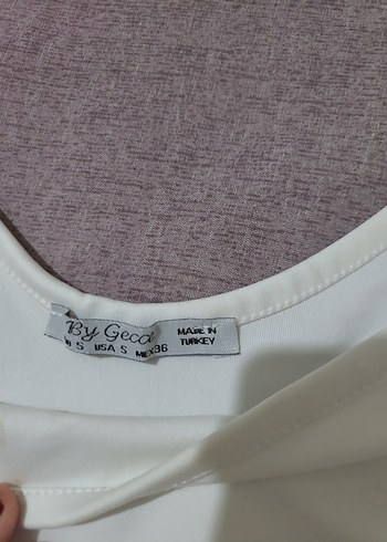 Uzun Kollu Beyaz U Yaka Kadın Bluz - Görsel 4