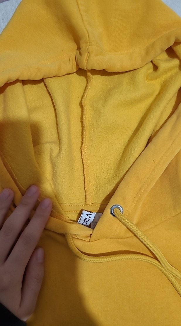 Sarı Kapüşonlu Salaş Sweatshirt - Görsel 3