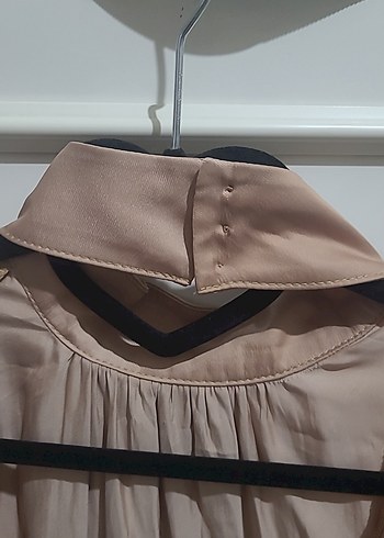 Bej Pilili Yaka Detaylı Uzun Kollu Kadın Bluz - Görsel 4