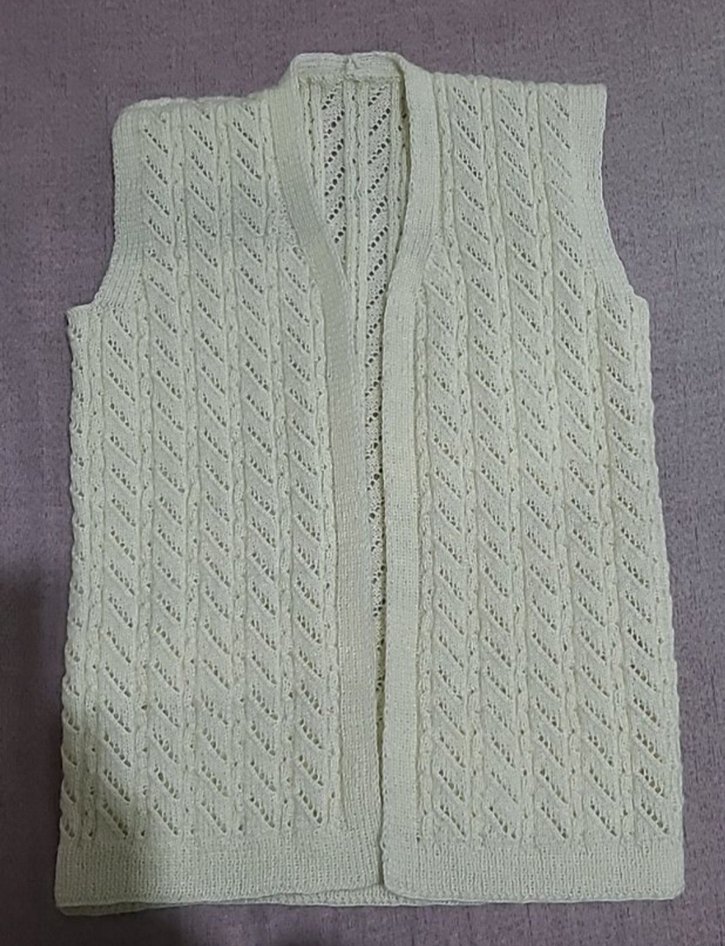 Kadın Gri Örgü V Yaka Kolsuz Yelek - Görsel 4