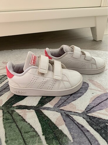 Adidas ayakkabı