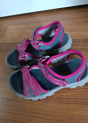30 Beden pembe Renk Kız Çocuk Pembe Tokalı Terlik