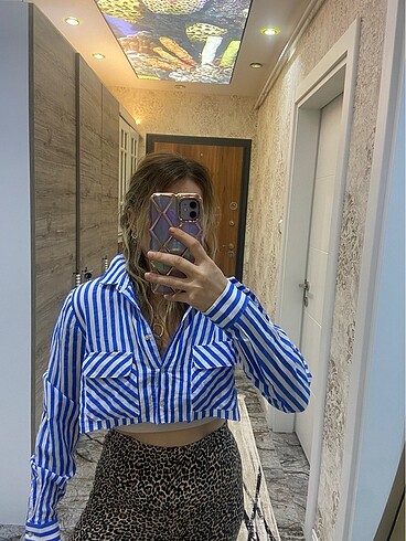Crop gömlek