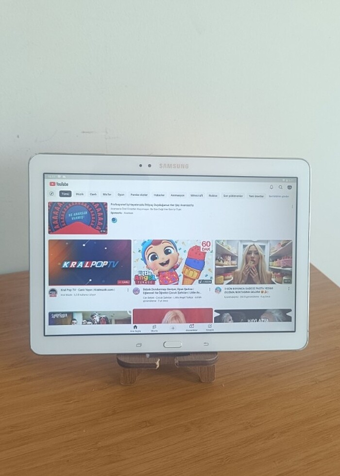 Samsung Galaxy Tab Pro SM-T520 - Görsel 3