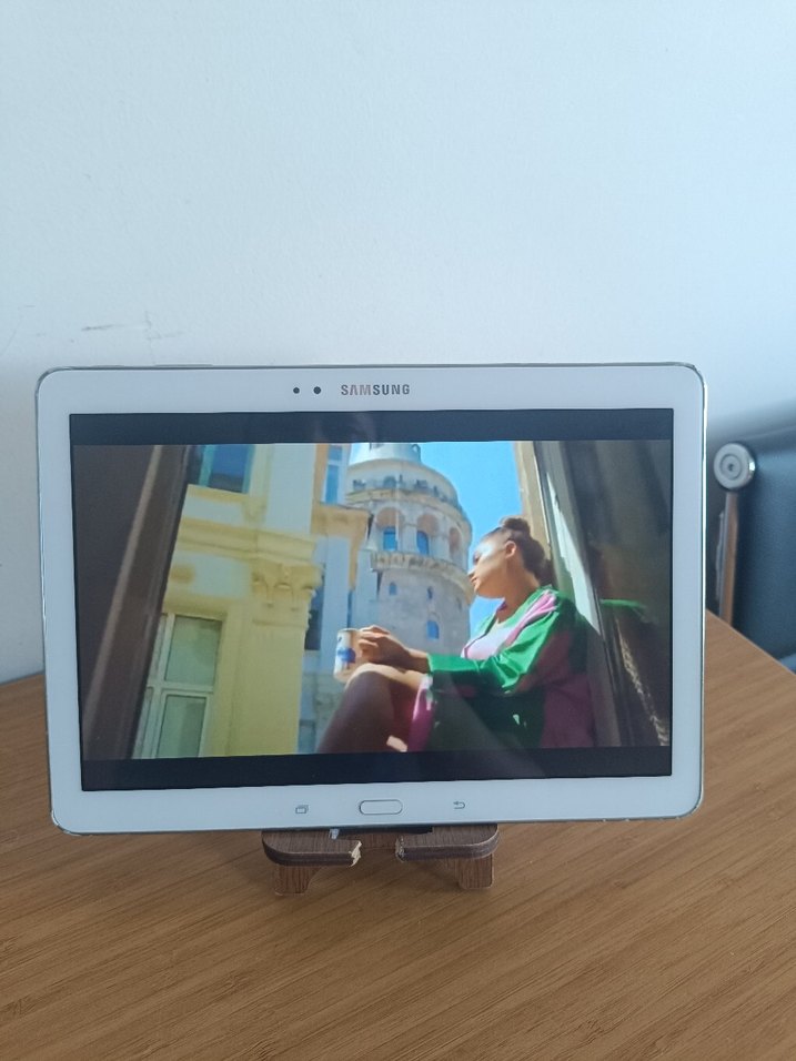 Samsung Galaxy Tab Pro SM-T520 - Görsel 2