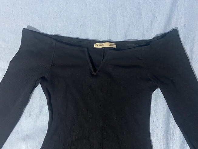 Pull and Bear omzu açık yaka detaylı mini elbise