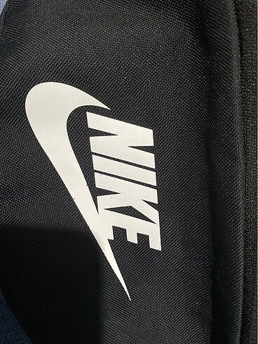  Beden Nike Bel Çantası