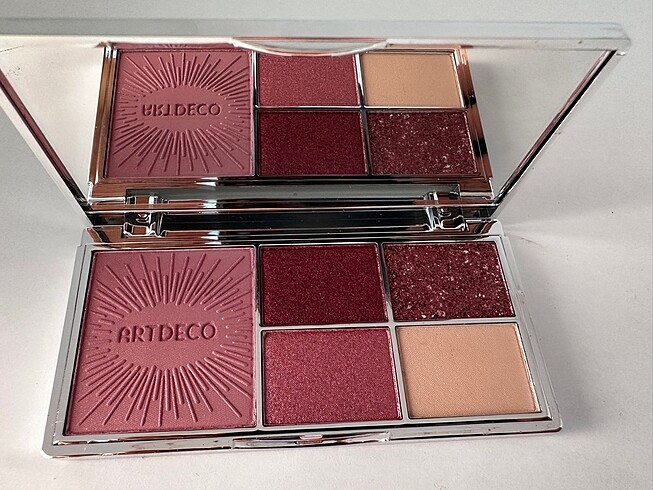 MAC Artdeco