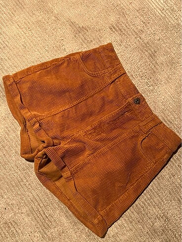 Bershka şort