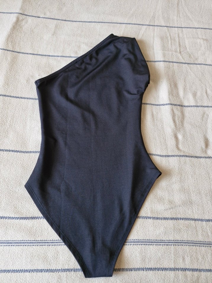 Drapeli Tek Omuz Siyah Kadın Body - Görsel 3