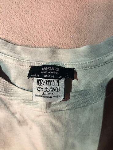 Bershka tisort
