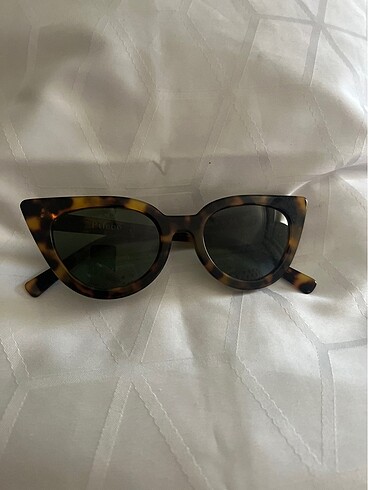 Cat eye leopar çerçeveli kemik gözlük