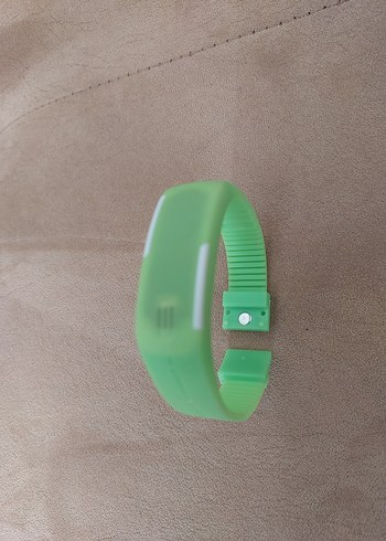 Renkli Yeşil spor kol Saat - Görsel 4