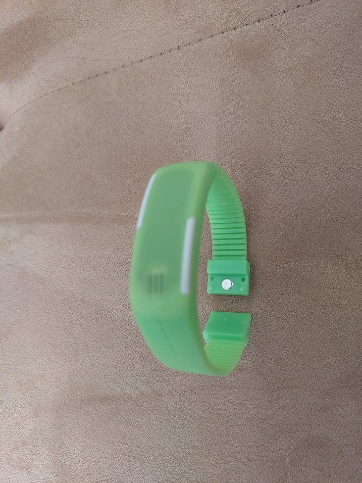 Renkli Yeşil spor kol Saat - Görsel 4