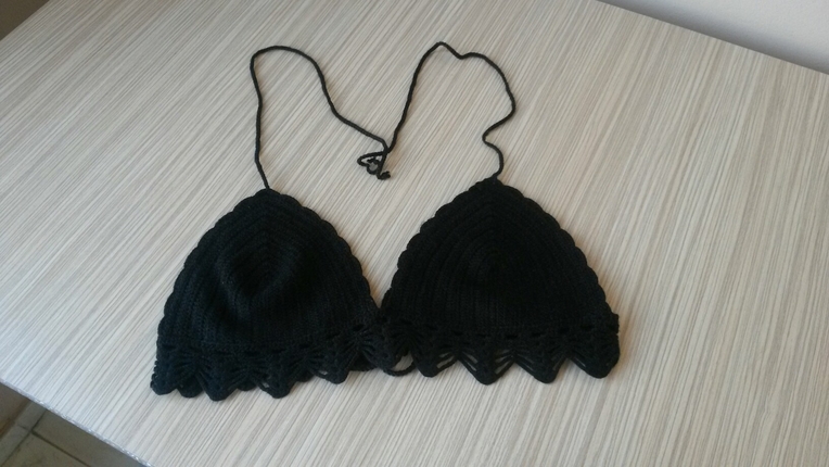 Örme bikini üstü 