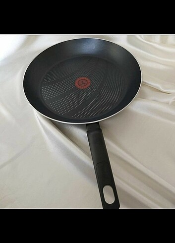 Tefal 32 cm Tava