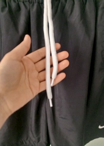 Nike Siyah Rahat Kesim Mini Şort - Görsel 4