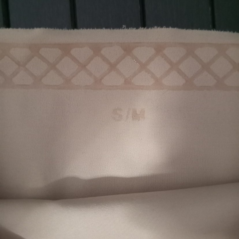 Bej Düz Hamile Şortu, Midi Boy, Dar Kesim - Görsel 2