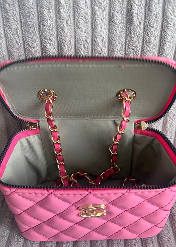 Chanel marka Pembe Zincir Detaylı Deri Kadın Çanta - Görsel 3