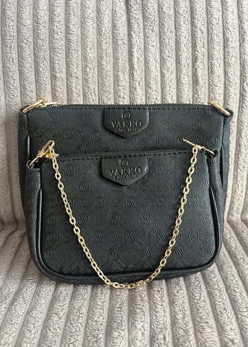 Vakko Zincir Detaylı Siyah Deri Kadın Çapraz Çanta - Görsel 7