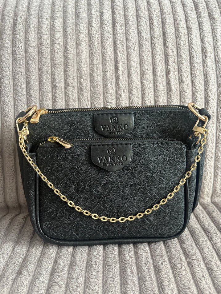 Vakko Zincir Detaylı Siyah Deri Kadın Çapraz Çanta - Görsel 2