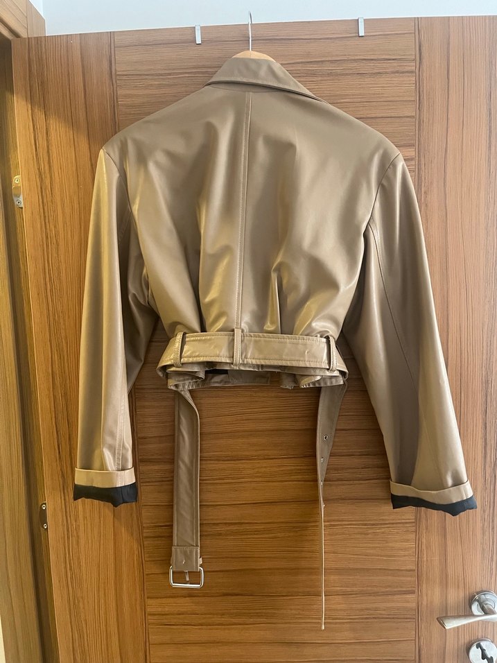 Bej Kemerli Kadın Deri Ceket - Görsel 2