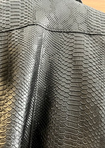 Kadın Siyah Deri Yılan Desenli Biker Ceket - Görsel 3