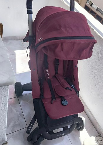 Nuna tertemiz bebek arabası