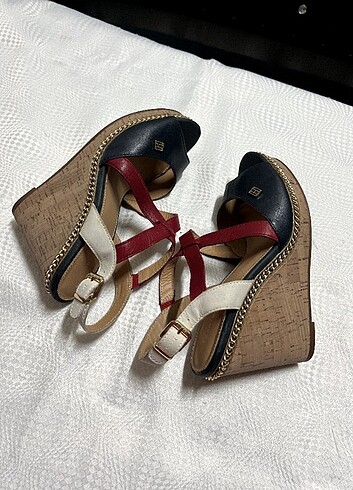 37 Beden #Tommy #Hilfiger #Sandalet #Topuklu #Ayakkabı