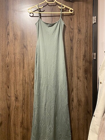 bershka elbise