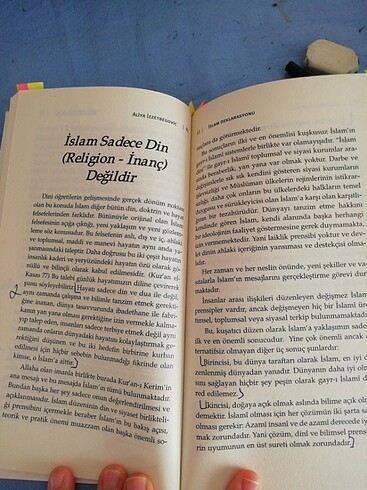 Beden İslam deklarasyonu Aliya İzzetbegobiç