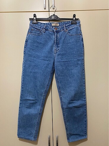 Hediyeli mom jean