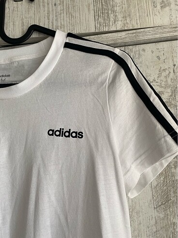 Adidas tişört - Görsel 2